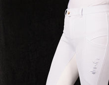 Ladda upp bild till gallerivisning, Bon breeches suede, close up mobile pocket
